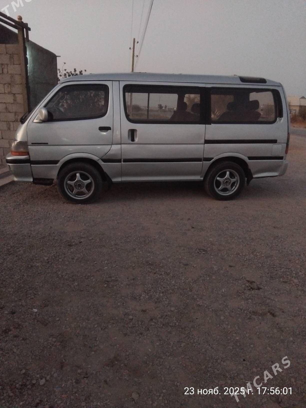Toyota Hiace 1991 - 60 000 TMT - Murgap - img 3