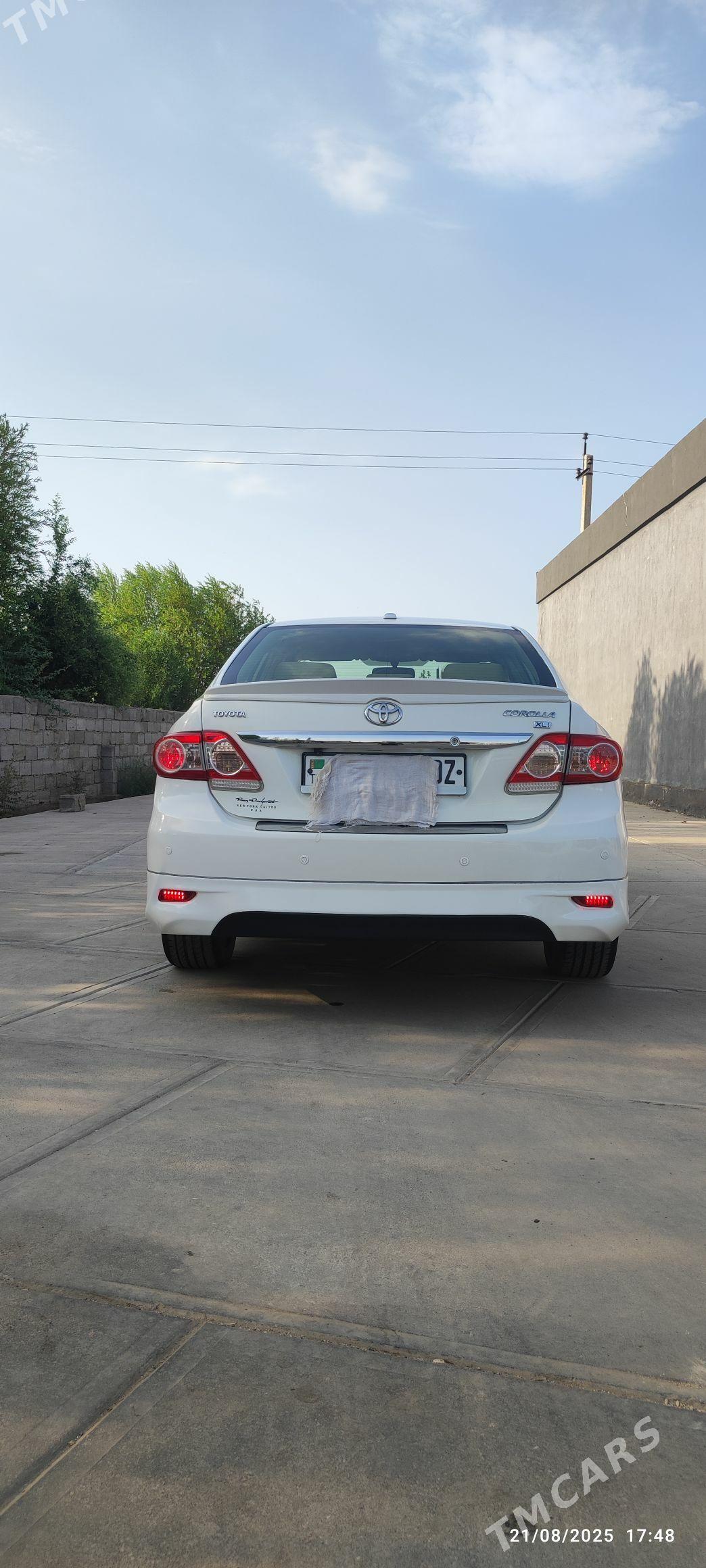 Toyota Corolla 2012 - 170 000 TMT - Гороглы (Тагта) - img 4