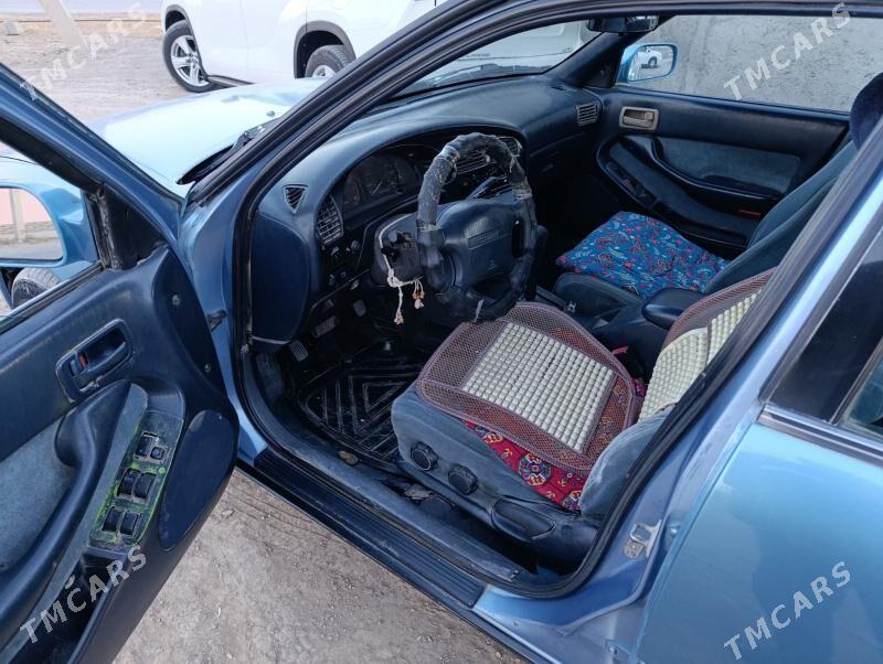 Toyota Camry 1993 - 75 000 TMT - Векильбазар - img 2