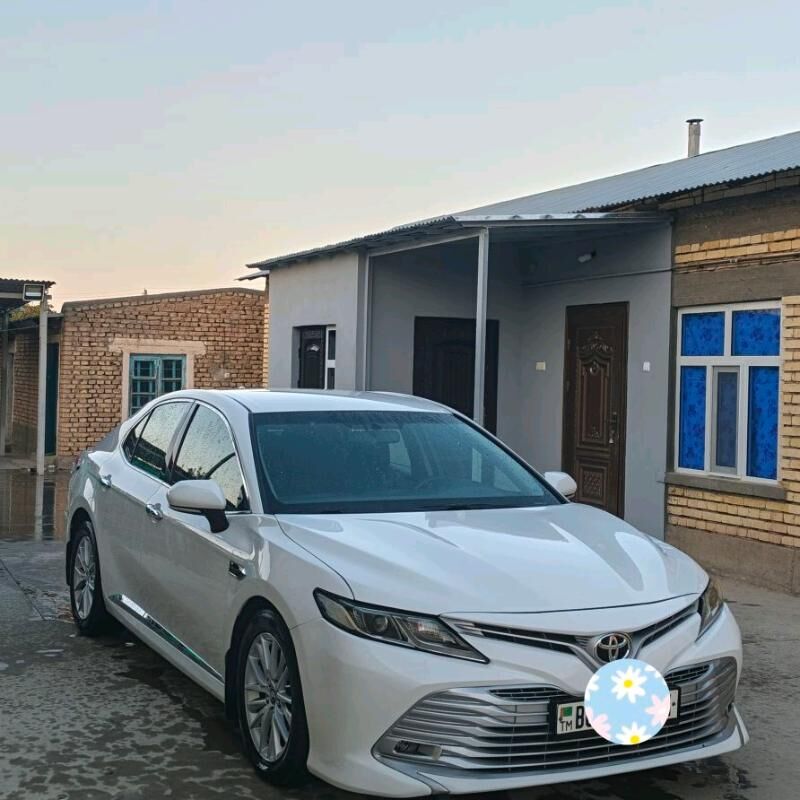 Toyota Camry 2018 - 265 000 TMT - "Altyn Asyr" Gündogar bazary (Jygyllyk) - img 1
