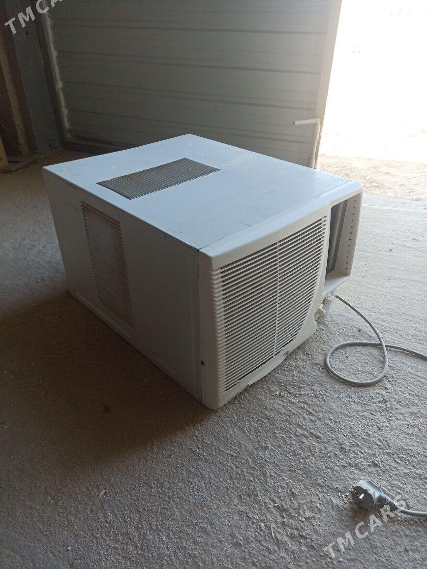 Kansaner - Гумдаг - img 1