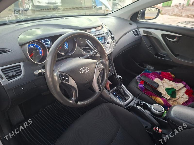 Hyundai Elantra 2014 - 175 000 TMT - Kaka - img 6