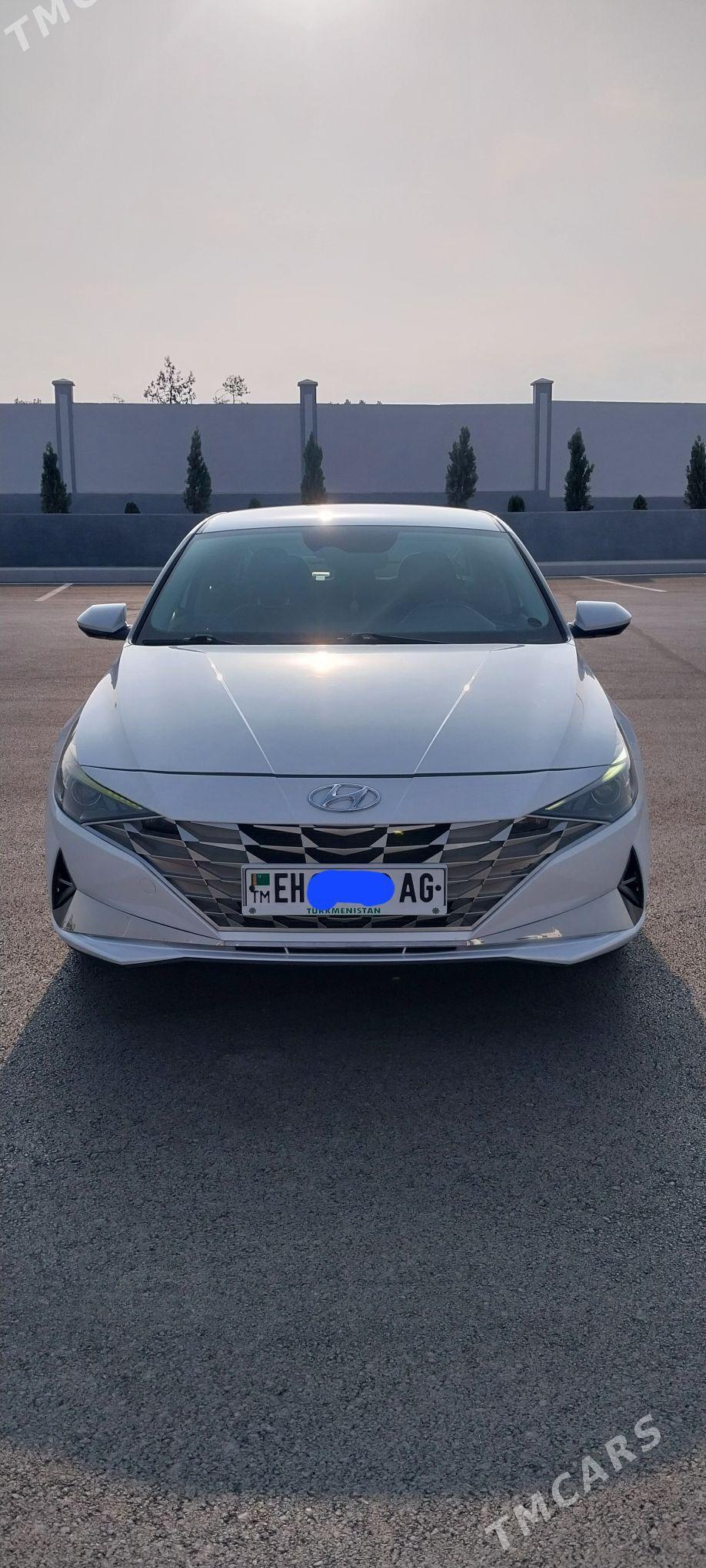 Hyundai Elantra 2022 - 242 000 TMT - Бузмеин - img 7