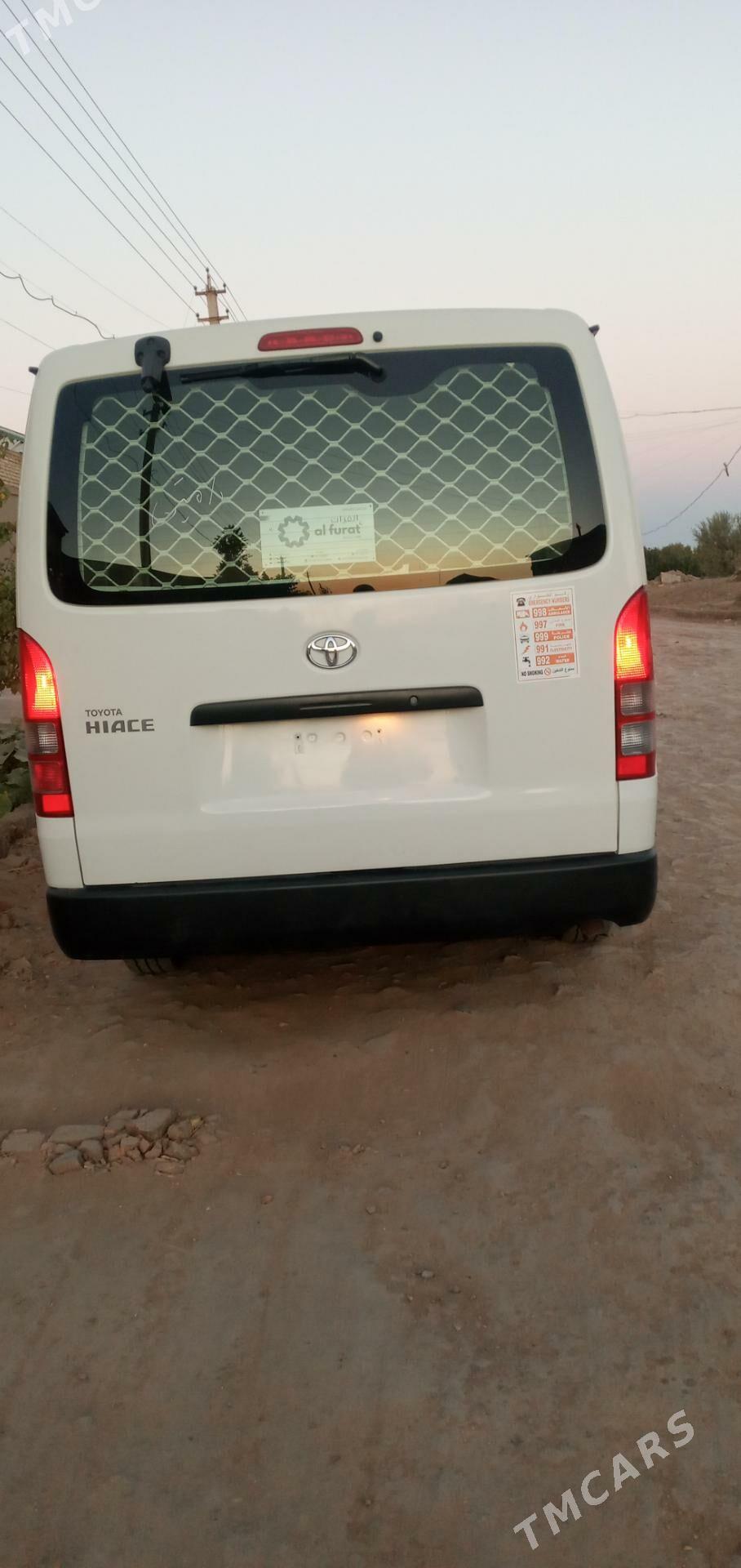 Toyota Hiace 2021 - 430 000 TMT - Türkmenbaşy etr. - img 2