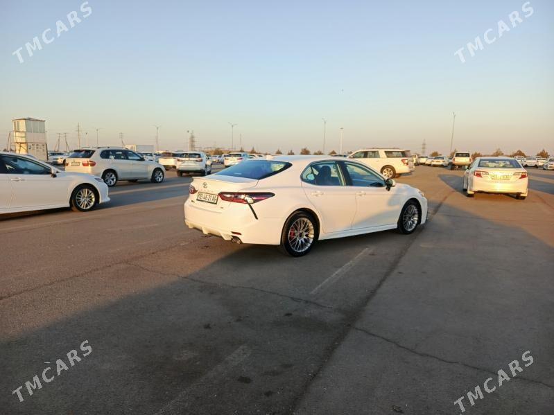 Toyota Camry 2022 - 335 000 TMT - Aşgabat - img 3