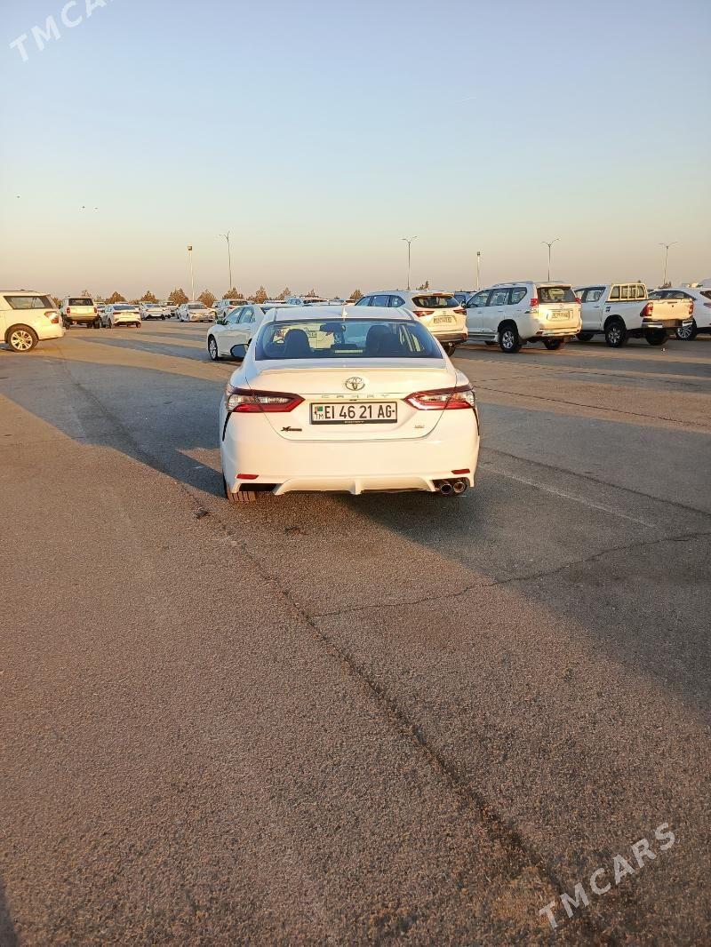 Toyota Camry 2022 - 335 000 TMT - Aşgabat - img 4