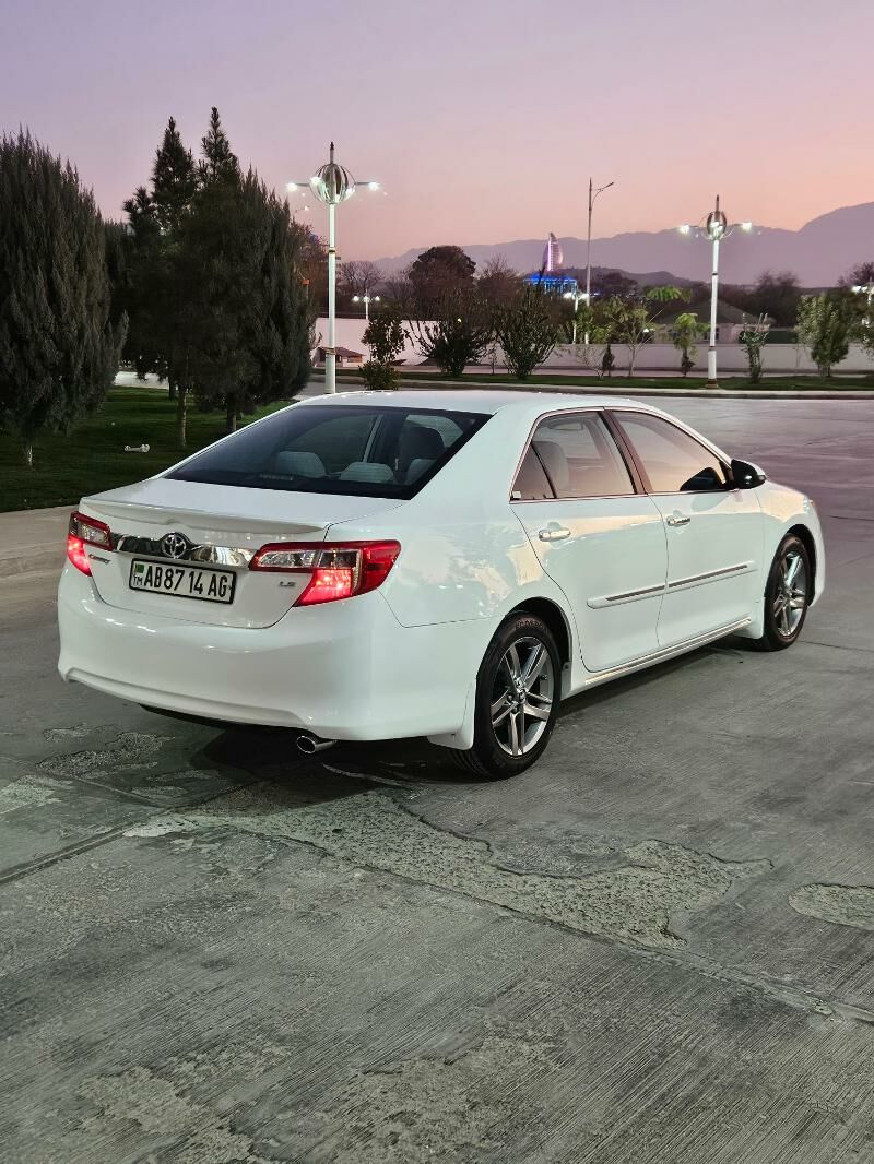 Toyota Camry 2013 - 220 000 TMT - Ашхабад - img 6