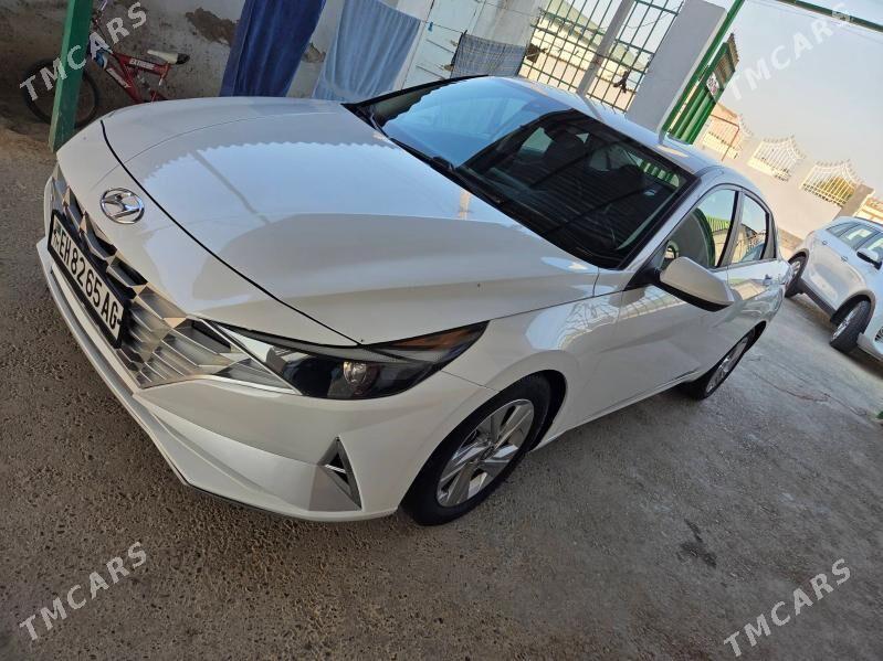 Hyundai Elantra 2021 - 235 000 TMT - Aşgabat - img 3