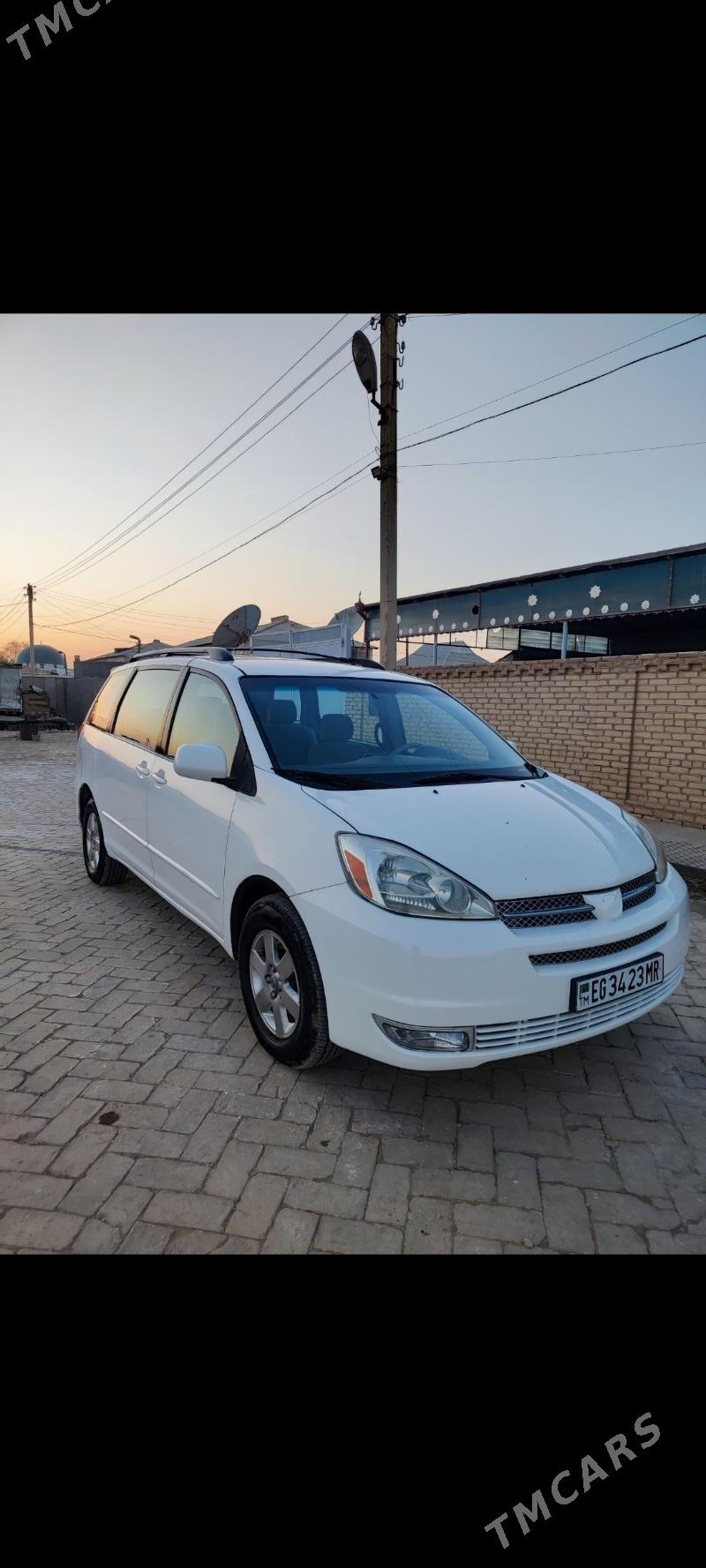 Toyota Sienna 2004 - 172 000 TMT - Baýramaly - img 2