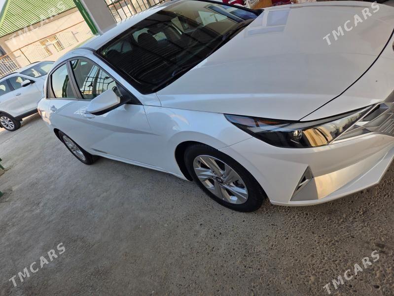 Hyundai Elantra 2021 - 235 000 TMT - Aşgabat - img 2