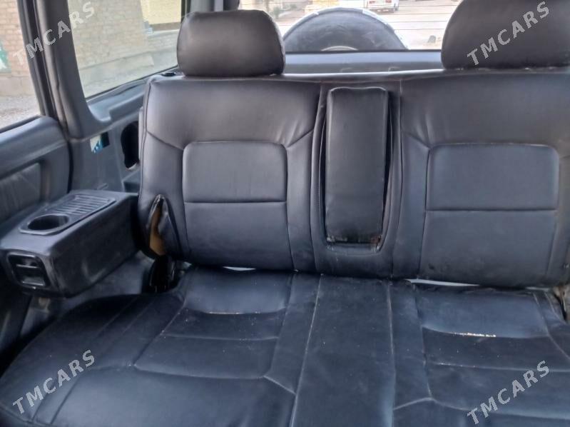 Mitsubishi Pajero 1992 - 60 000 TMT - Baýramaly - img 7