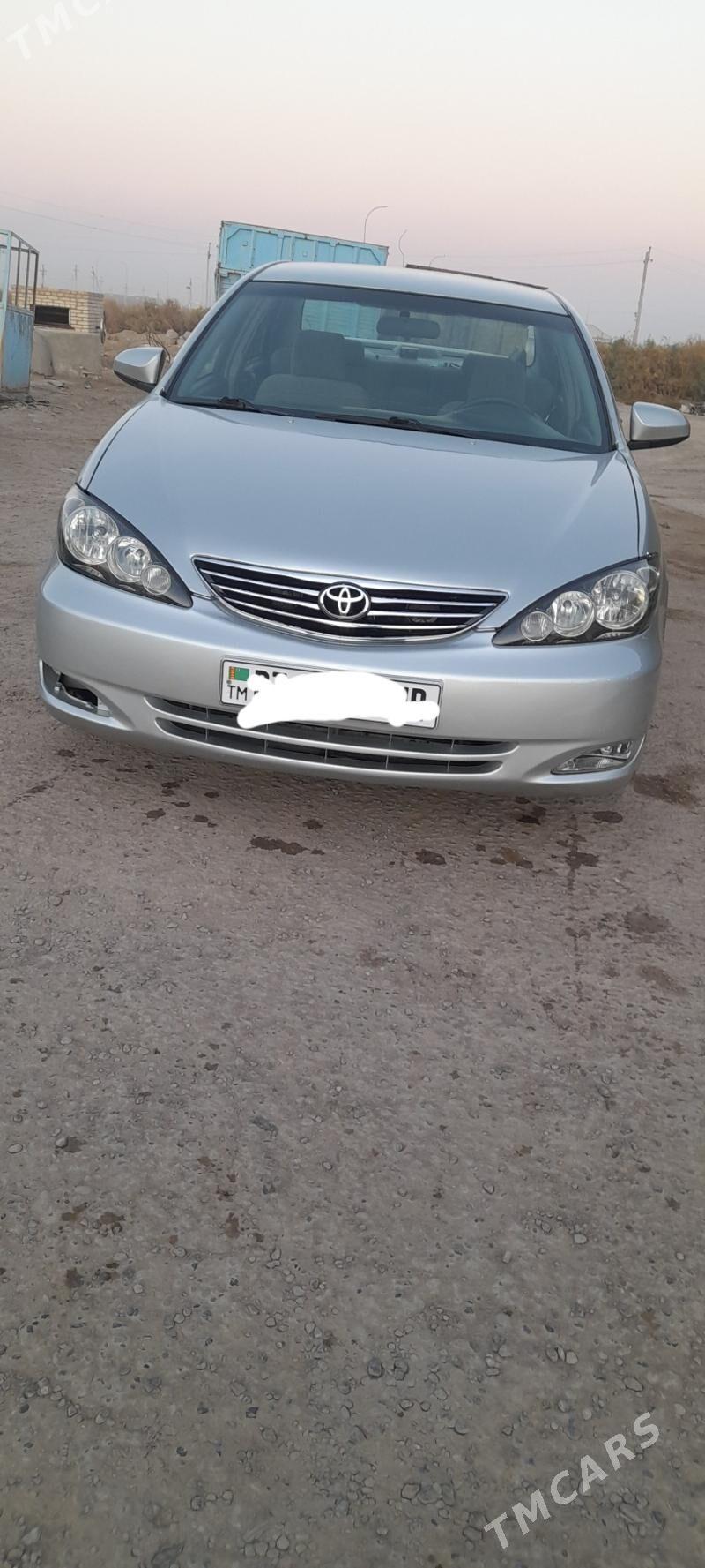 Toyota Camry 2003 - 160 000 TMT - Мары - img 2