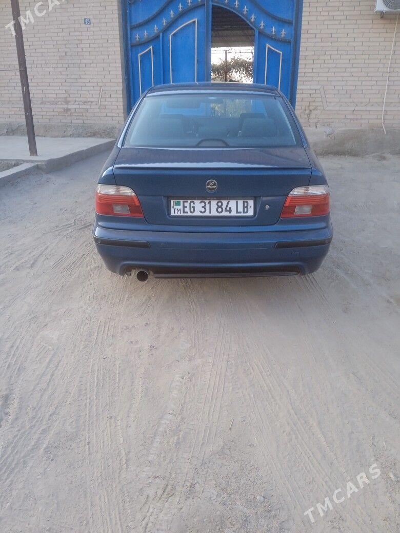 BMW 530 2002 - 150 000 TMT - Farap - img 2