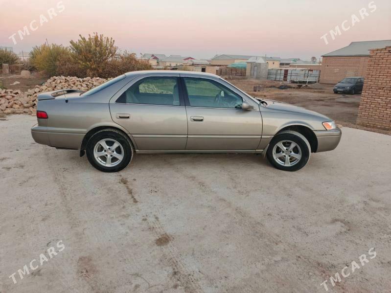 Toyota Camry 1998 - 140 000 TMT - Mary - img 3