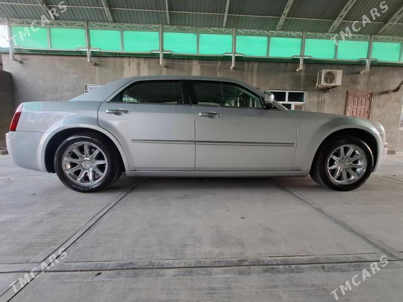 Chrysler 300C 2010 - 140 000 TMT - Ашхабад - img 4