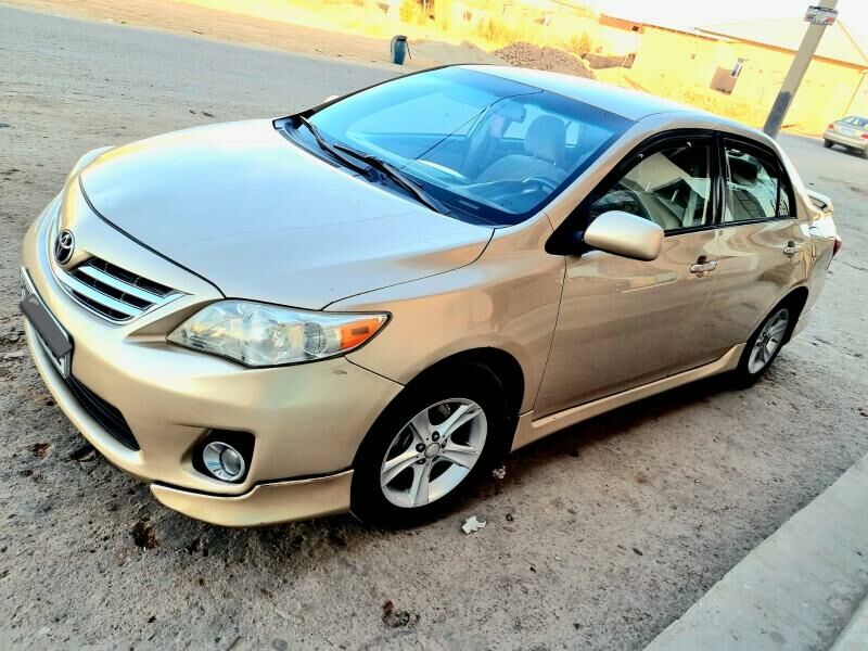 Toyota Corolla 2011 - 148 000 TMT - Дашогуз - img 4