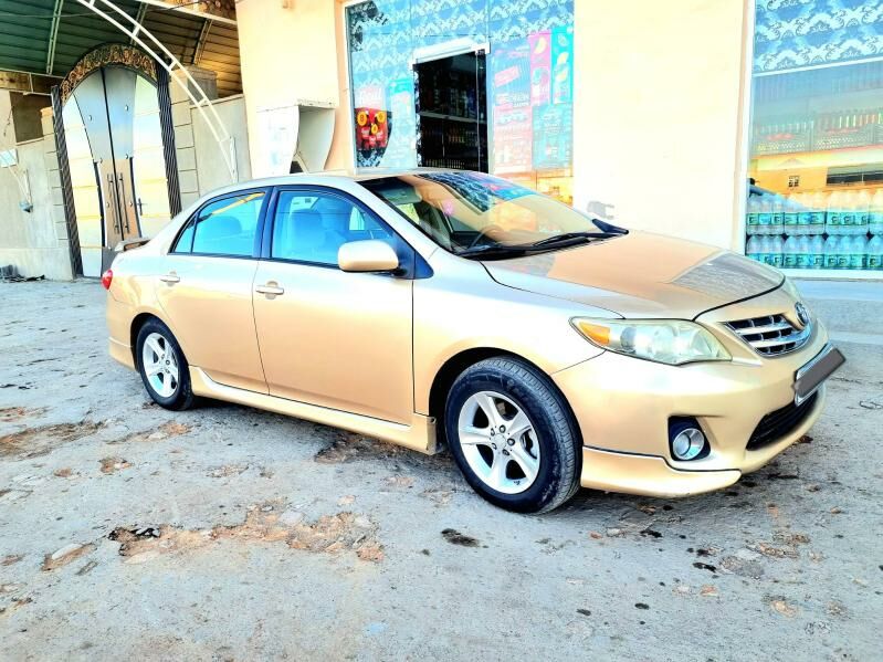 Toyota Corolla 2011 - 148 000 TMT - Дашогуз - img 5