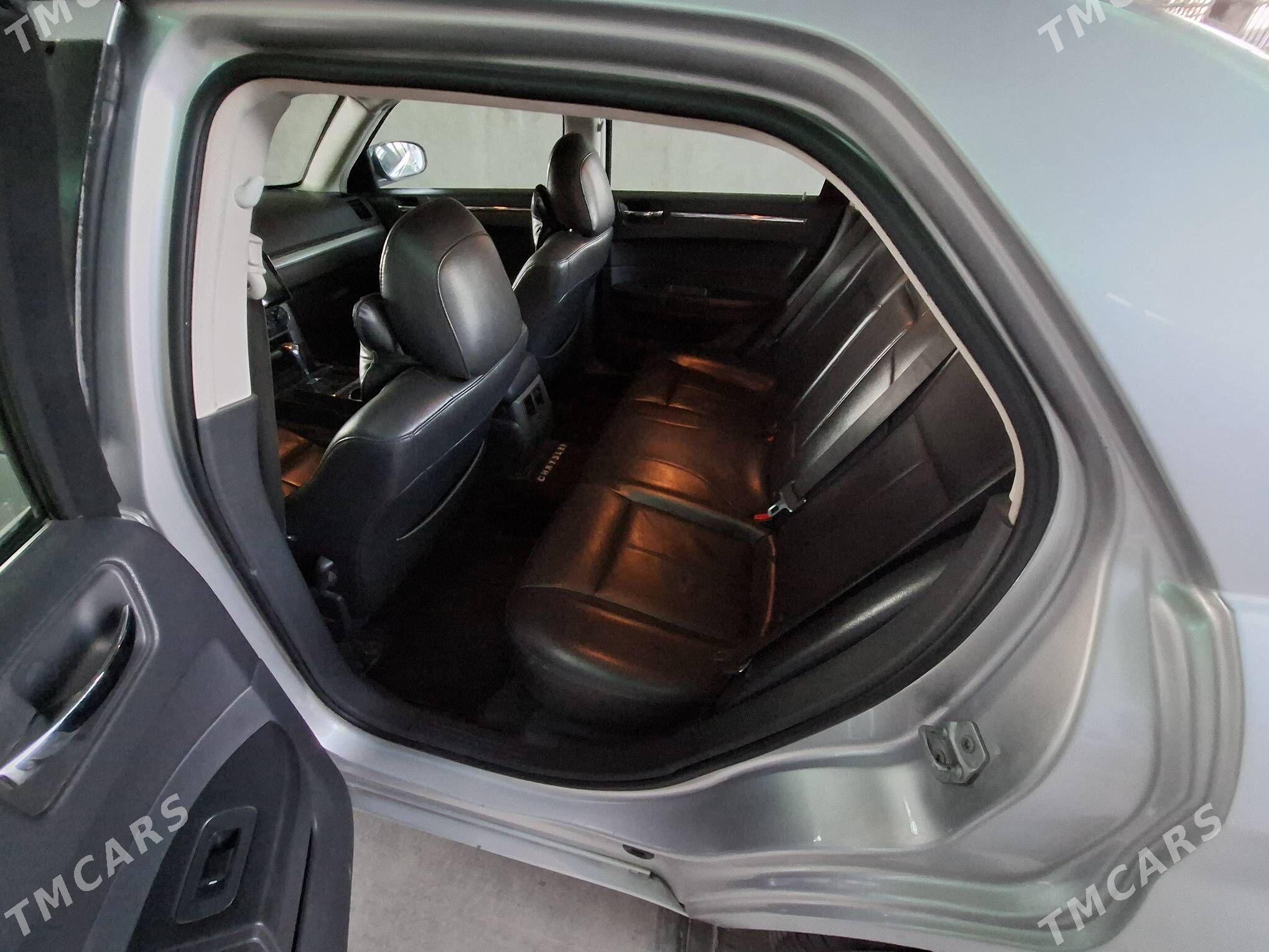 Chrysler 300C 2010 - 140 000 TMT - Ашхабад - img 5