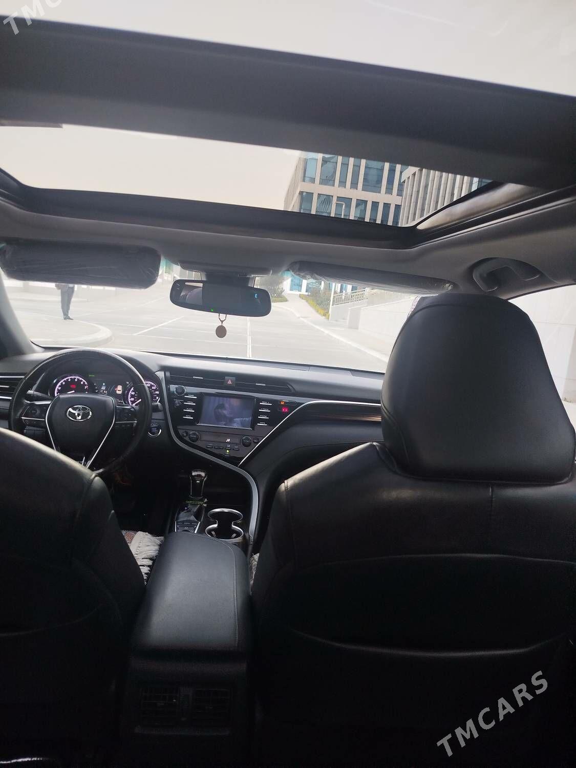 Toyota Camry 2018 - 375 000 TMT - Ашхабад - img 8