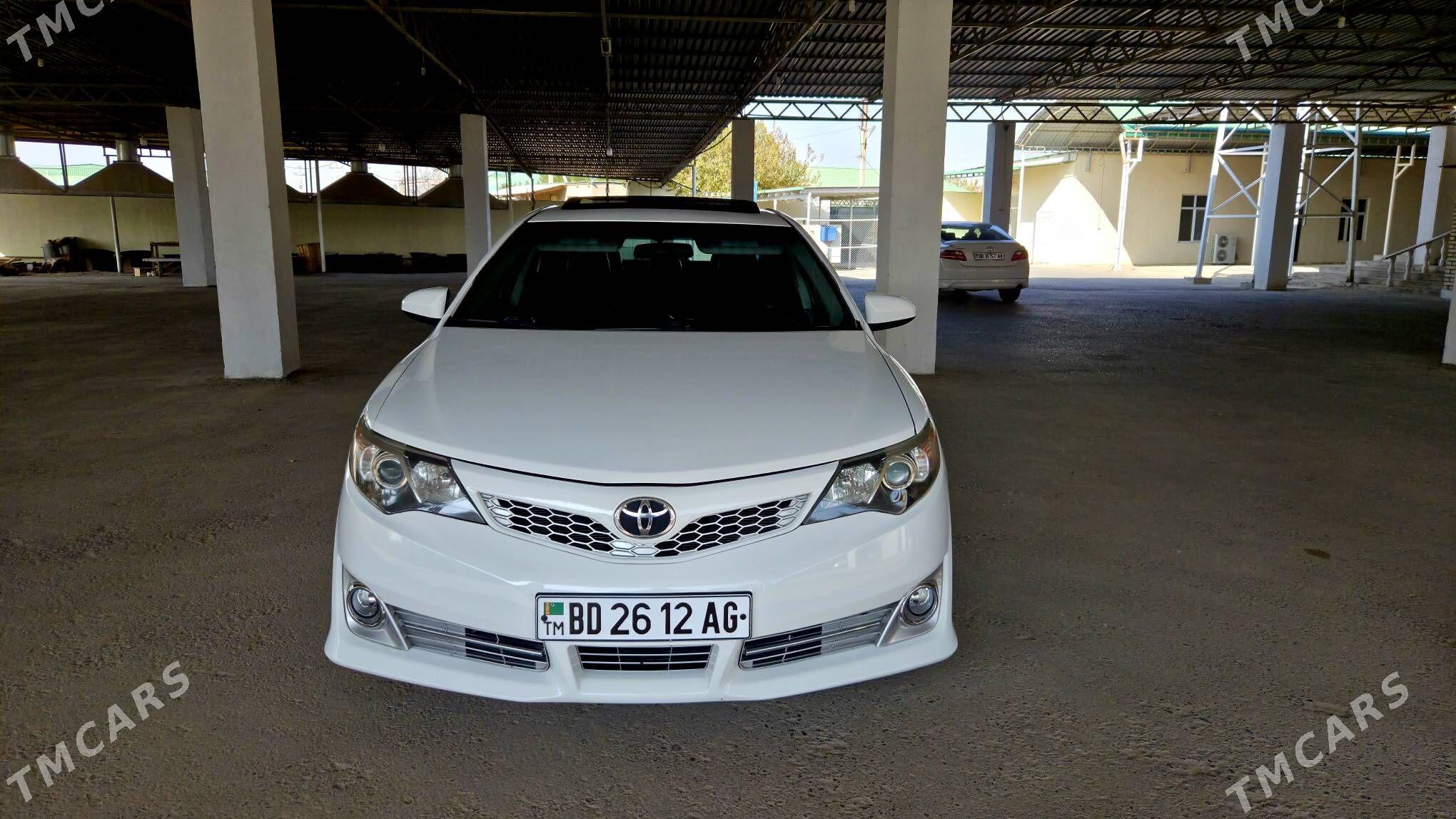 Toyota Camry 2014 - 266 000 TMT - Рухабат (90-й разьезд) - img 9