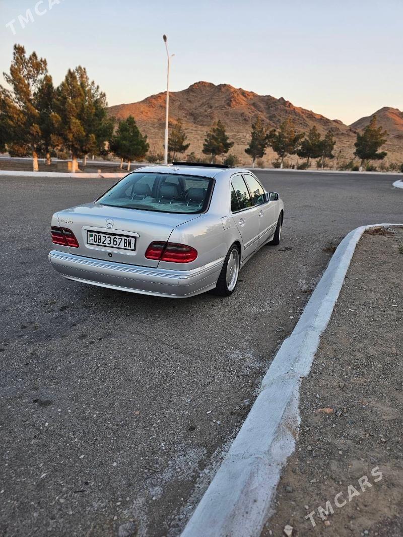 Mercedes-Benz E430 2001 - 150 000 TMT - Туркменбаши - img 5
