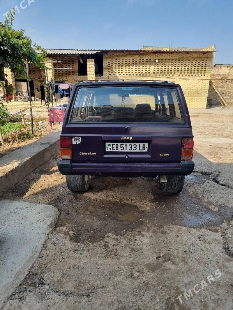 Jeep Cherokee 1996 - 20 000 TMT - Дянев - img 5