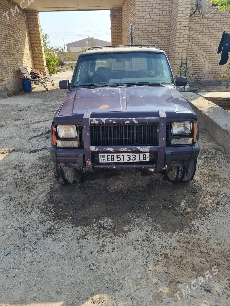 Jeep Cherokee 1996 - 20 000 TMT - Дянев - img 1