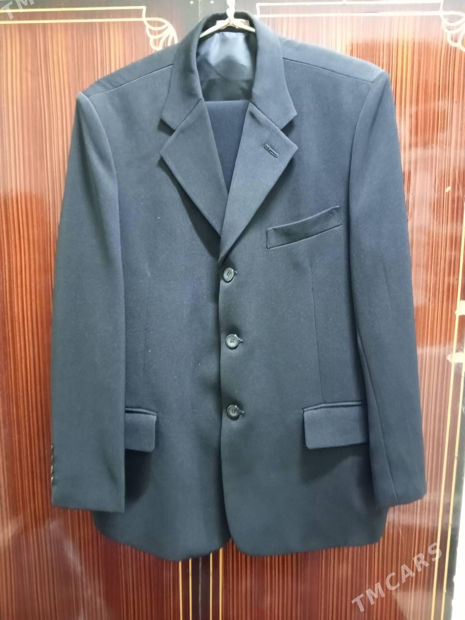 kastýum - Бекреве - img 1