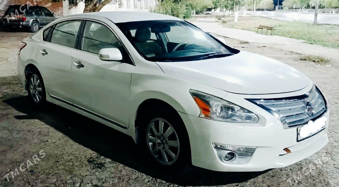 Nissan Altima 2013 - 150 000 TMT - Dänew - img 3