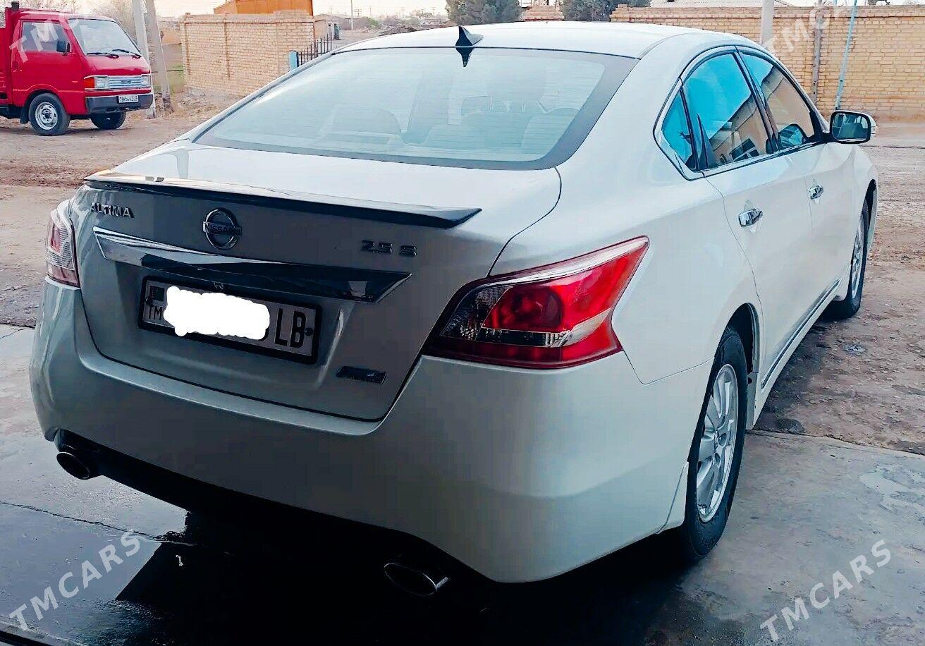Nissan Altima 2013 - 150 000 TMT - Dänew - img 2