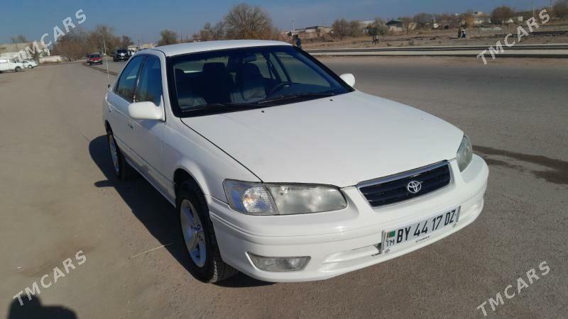 Toyota Camry 2000 - 140 000 TMT - Кёнеургенч - img 2