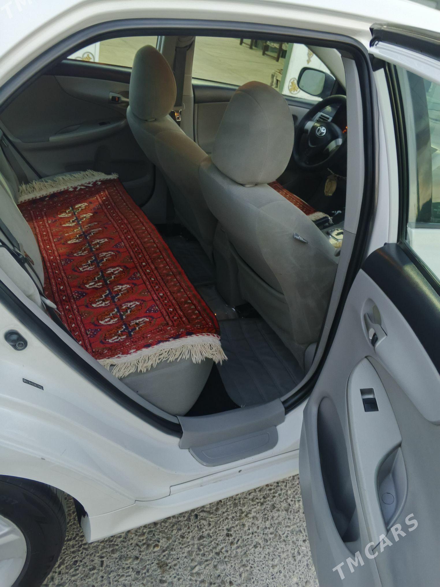 Toyota Corolla 2011 - 160 000 TMT - Ашхабад - img 8