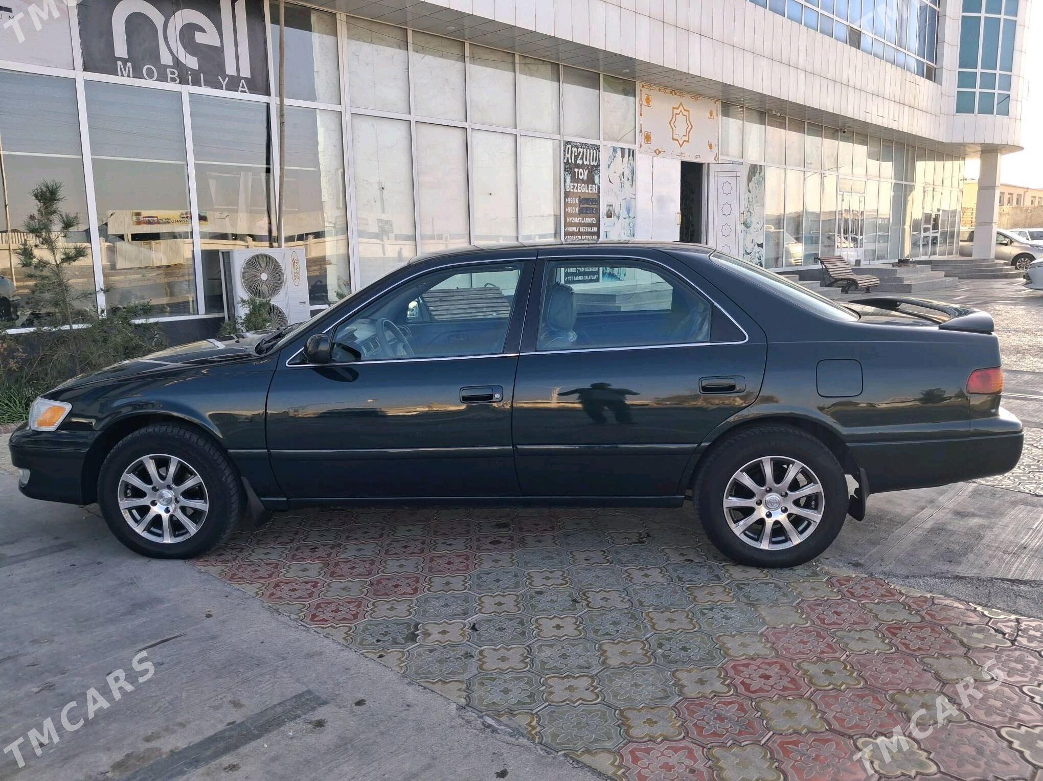 Toyota Camry 1998 - 135 000 TMT - Мары - img 4