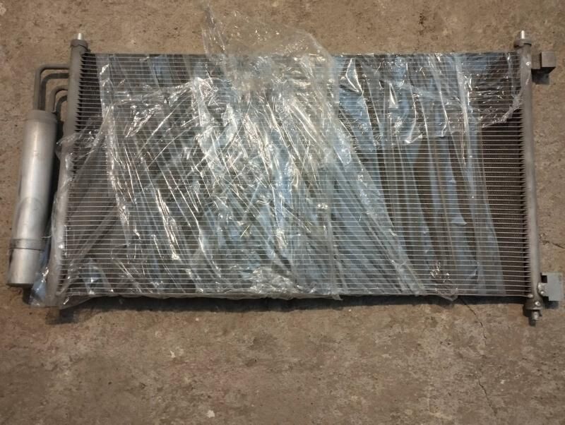 Nissan Versa 800 TMT - Бекреве - img 5