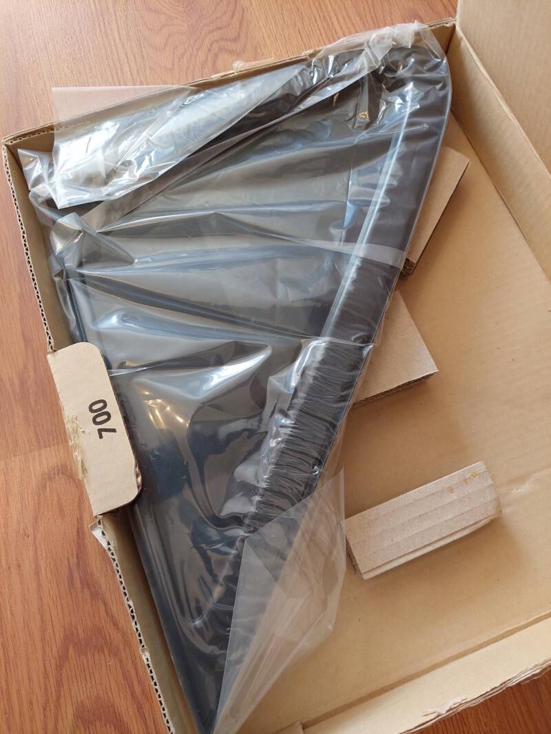 Задние Форточки оригинал 600 TMT - Ким район - img 3