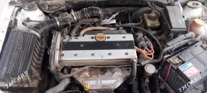 Opel Vectra 1996 - 45 000 TMT - Векильбазар - img 4