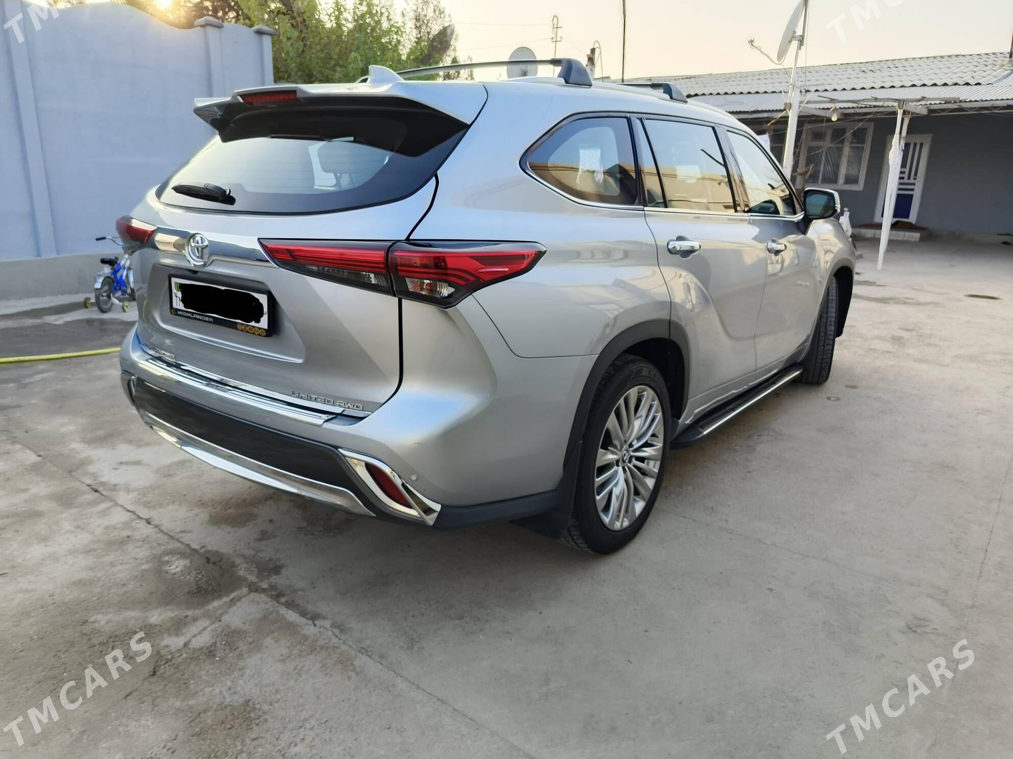 Toyota Highlander 2021 - 580 000 TMT - Туркменабат - img 3