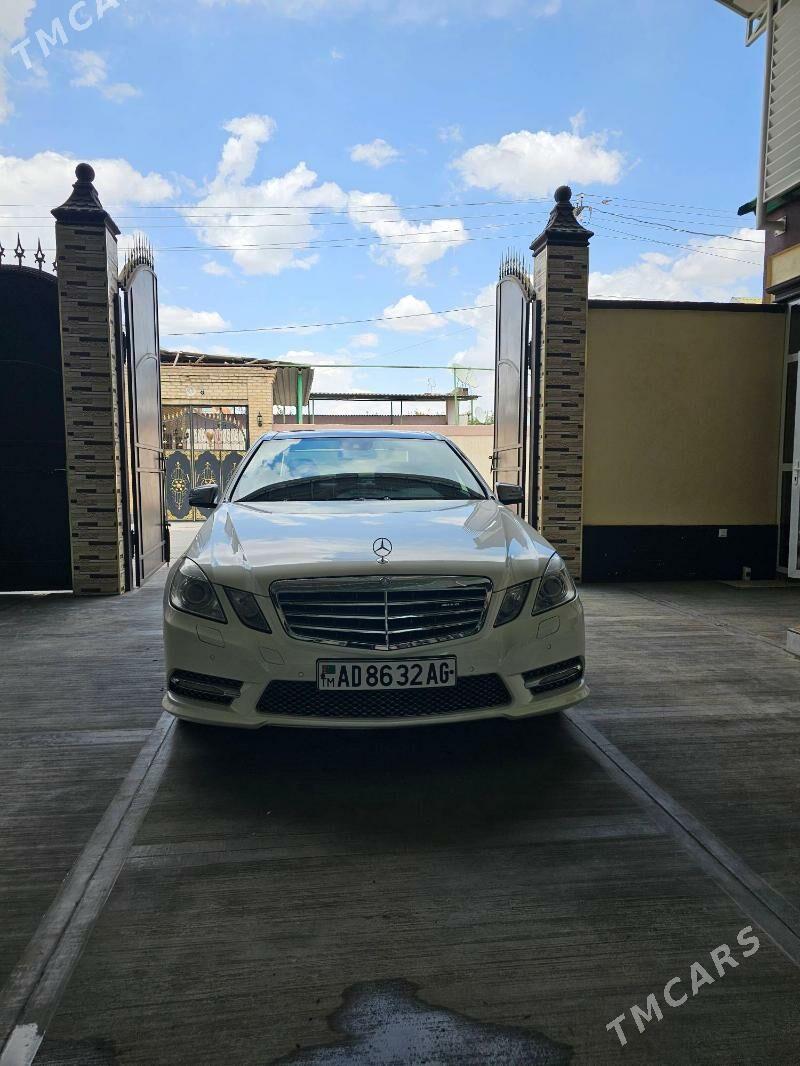 Mercedes-Benz E350 2013 - 500 000 TMT - Чоганлы - img 4