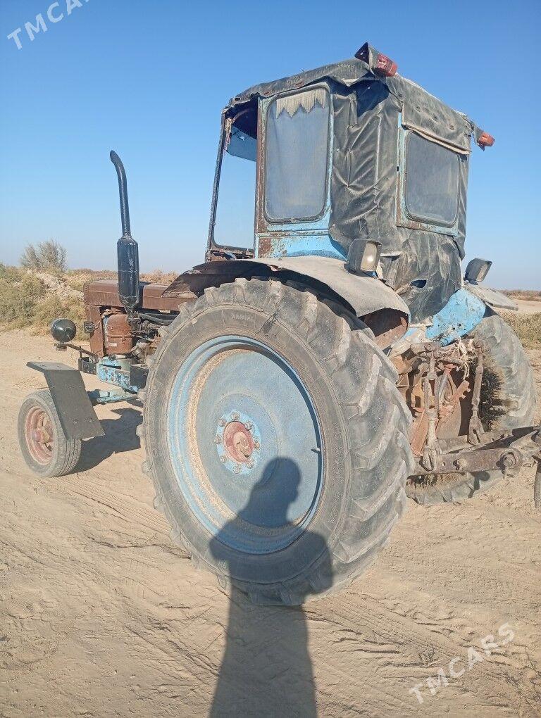 MTZ T-28 1992 - 28 000 TMT - Babadaýhan - img 3