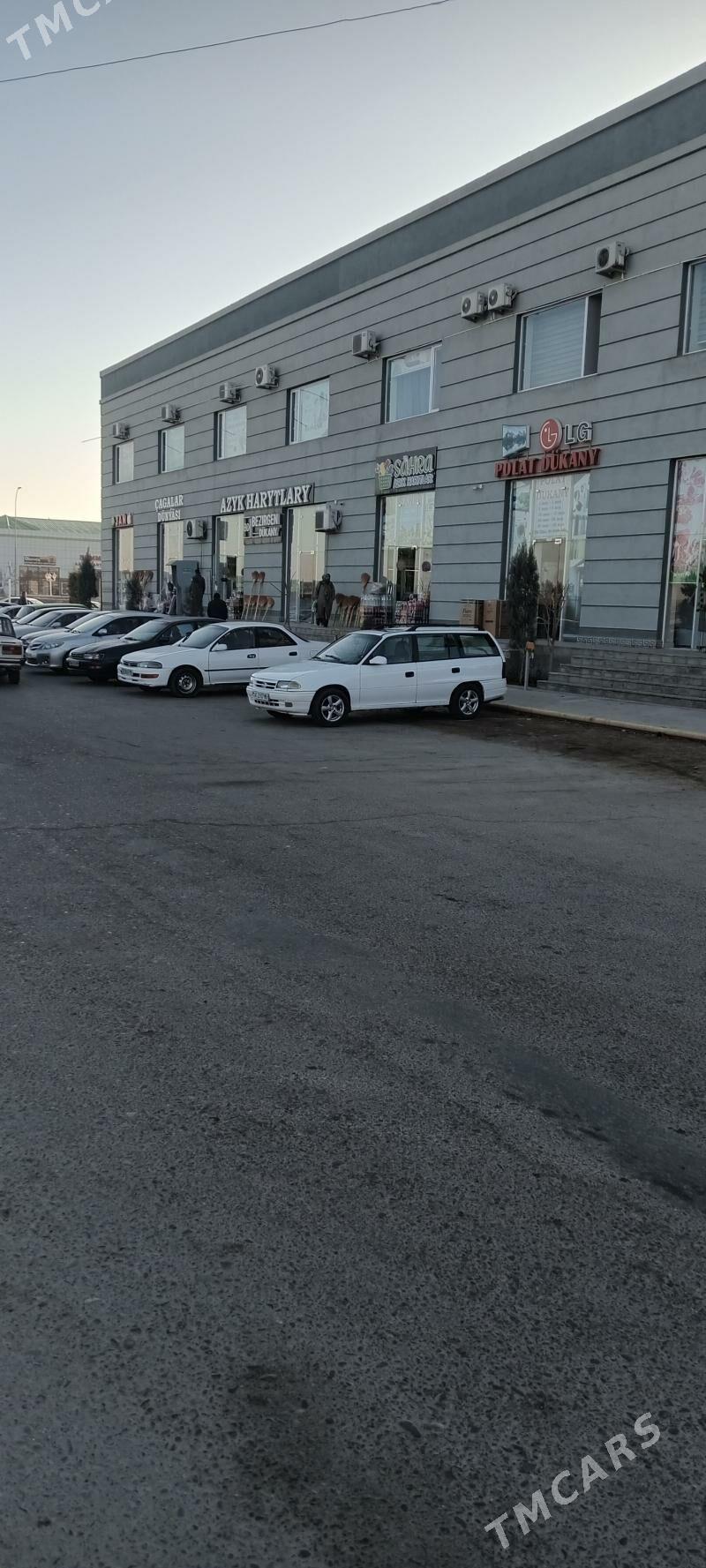 Opel Astra 1993 - 33 000 TMT - Мургап - img 7