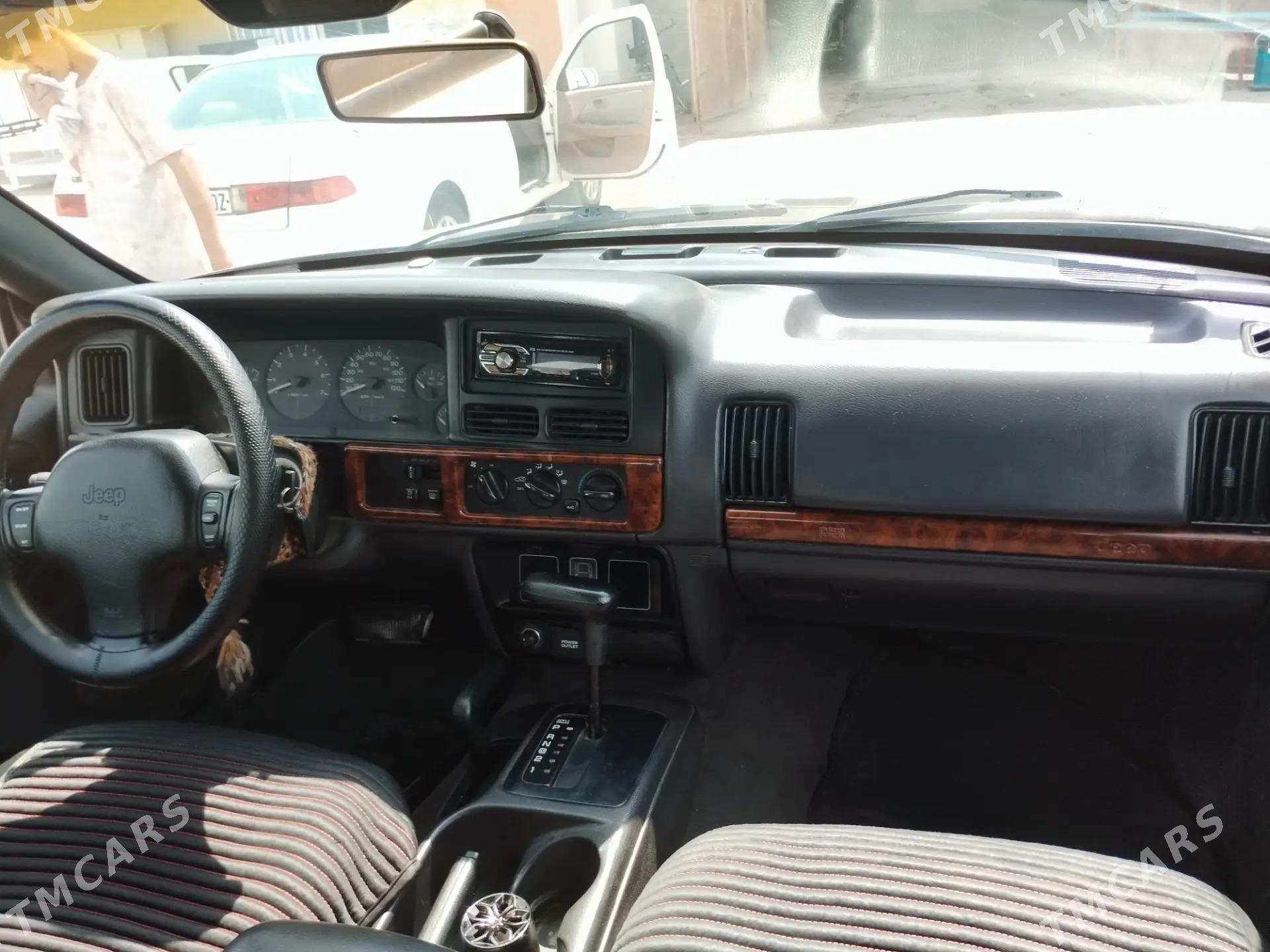 Jeep Grand Cherokee 1997 - 70 000 TMT - Губадаг - img 5