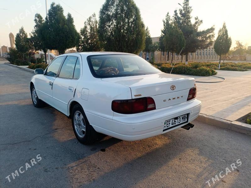 Toyota Camry 1995 - 100 000 TMT - Мары - img 2