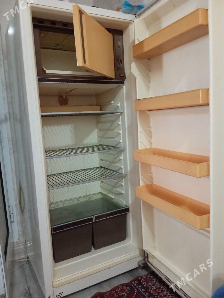 Холодильник бу - Parahat 4 - img 2