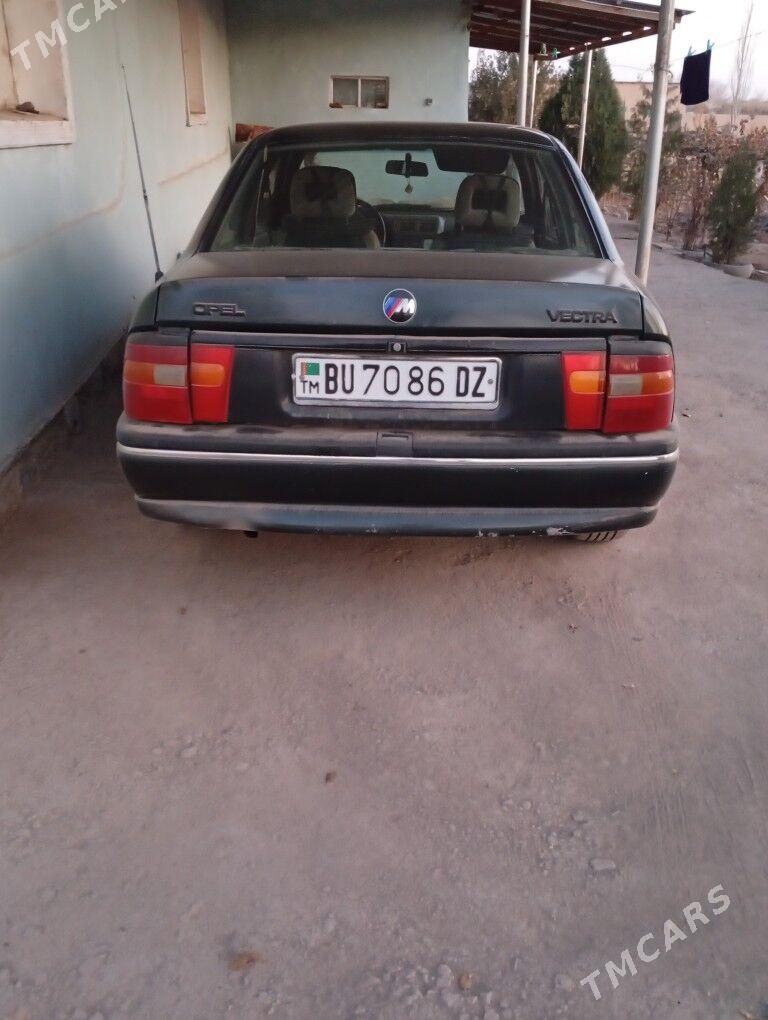 Opel Vectra 1996 - 49 000 TMT - Губадаг - img 4