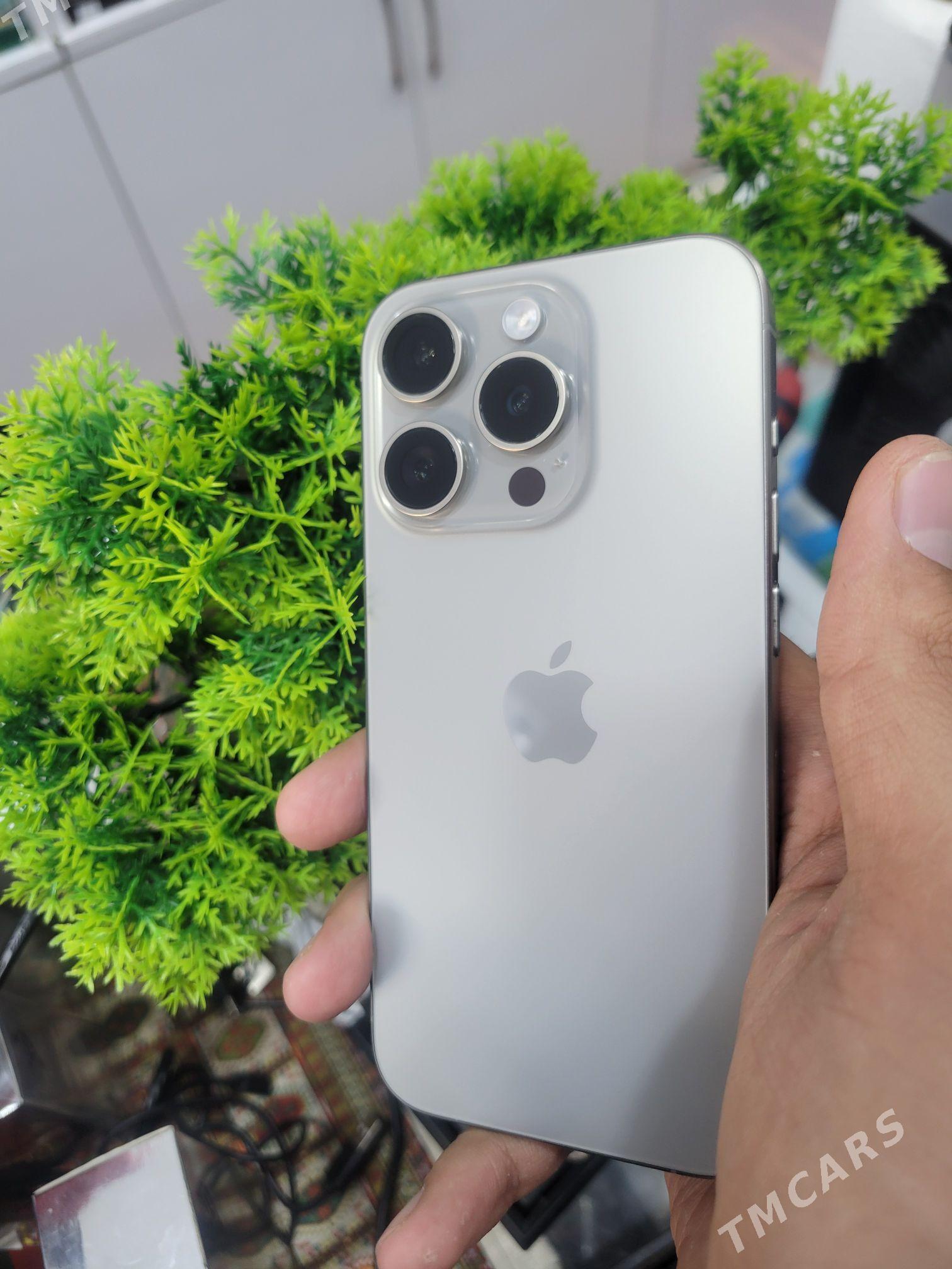 iphone 15 pro - Büzmeýin - img 1