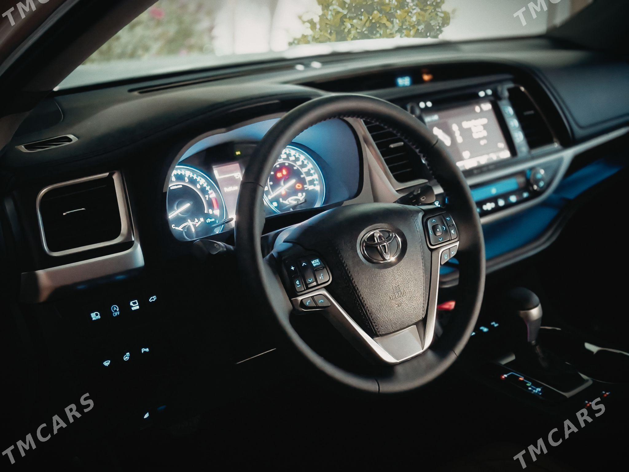 Toyota Highlander 2019 - 685 000 TMT - Aşgabat - img 7