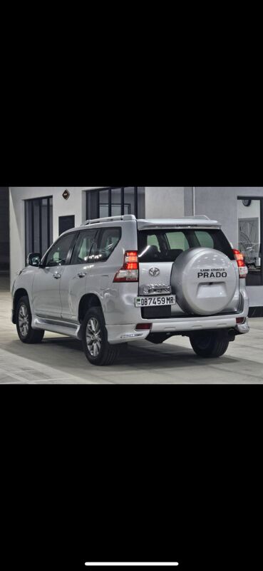 Toyota Land Cruiser Prado 2011 - 520 000 TMT - Мары - img 5