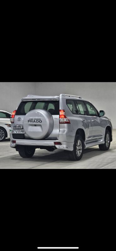 Toyota Land Cruiser Prado 2011 - 520 000 TMT - Мары - img 6