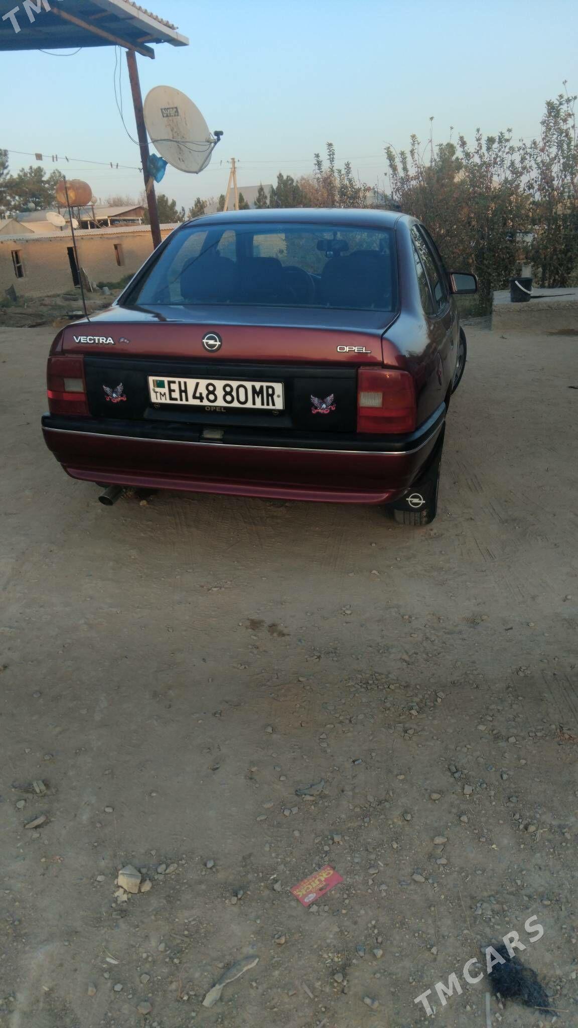 Opel Vectra 1990 - 38 000 TMT - Байрамали - img 4