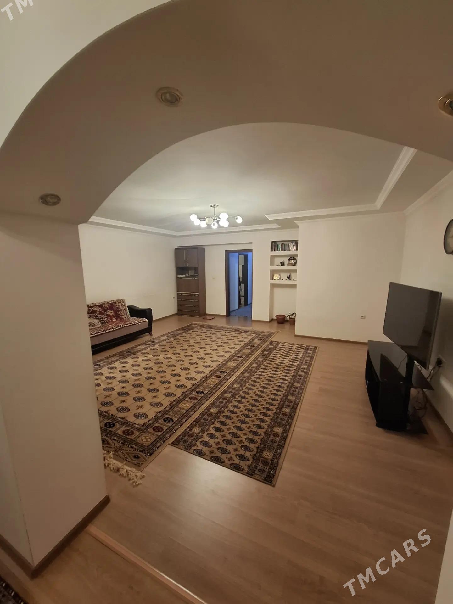 4 мкр Болгарка 4в3 комнаты - 4 мкр - img 5